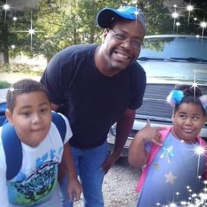 Meet your Posher, Perry